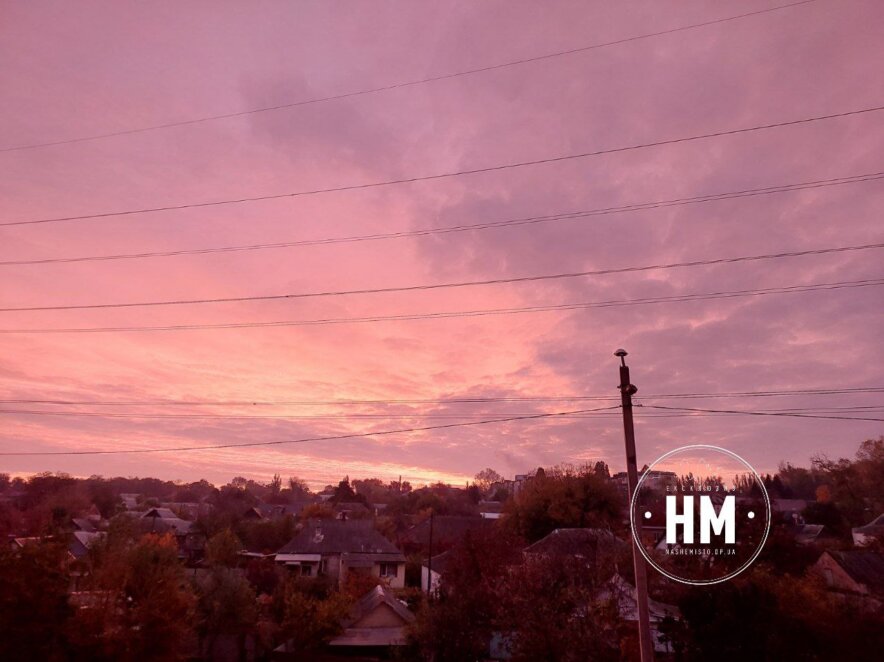 Новини Дніпра: Рожевий світанок у Дніпрі 25 жовтня
